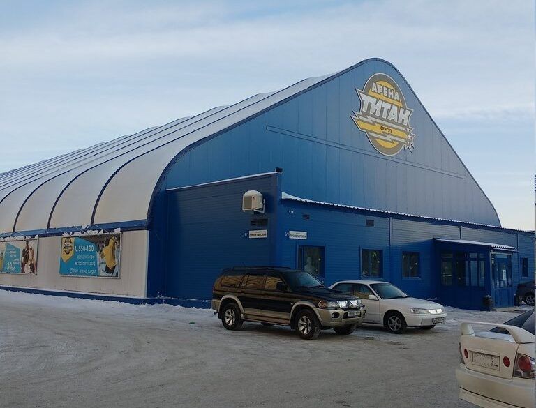 Construction of the sports center Ice Arena Titan